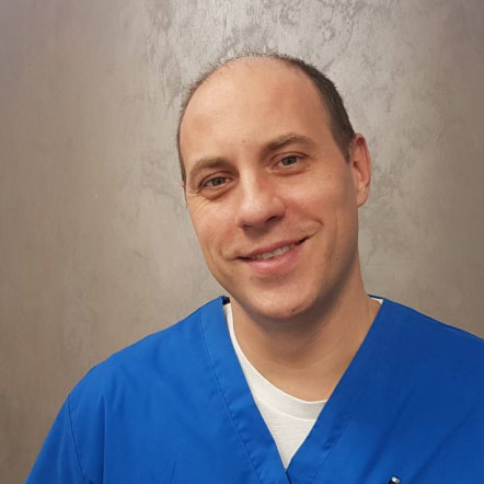 Dr Vladan Sretenović