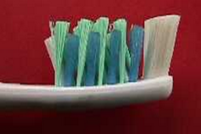 Savremeni dizajn četkice koja više čuva desni